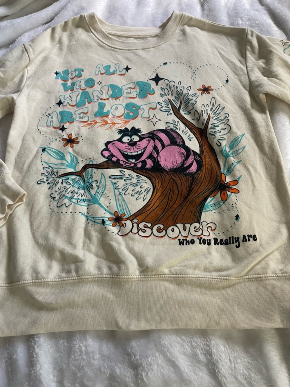 DISNEY Cheshire Cat Graphic Crewneck Sweatshirt XS cream pink long sleeve